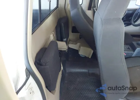 2004 Ford Ranger Edge/Tremor/Xlt z USA, uszkodzony, nr VIN 1FTYR44UX4PA14921